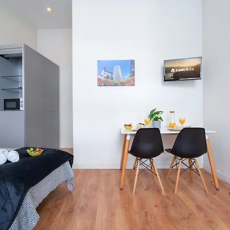Host Wise - Sweet Bright Flats - Center Appartamento Oporto