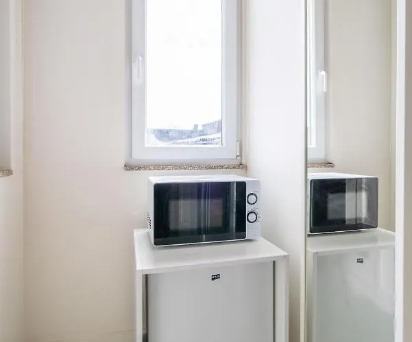 Apartamento Host Wise - Sweet Bright Flats - Center