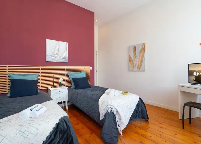 Host Wise - Sweet Bright Flats - Center Oporto