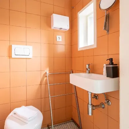 Host Wise - Sweet Bright Flats - Center 아파트 *