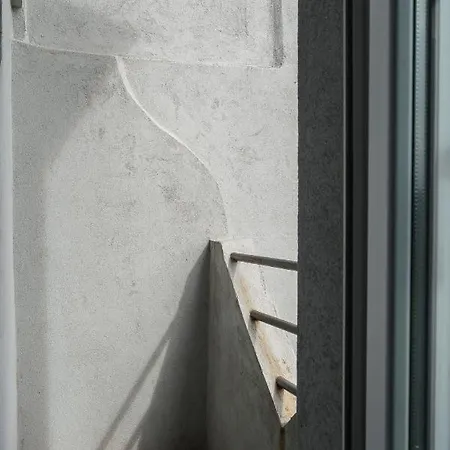 Host Wise - Sweet Bright Flats - Center 포르투