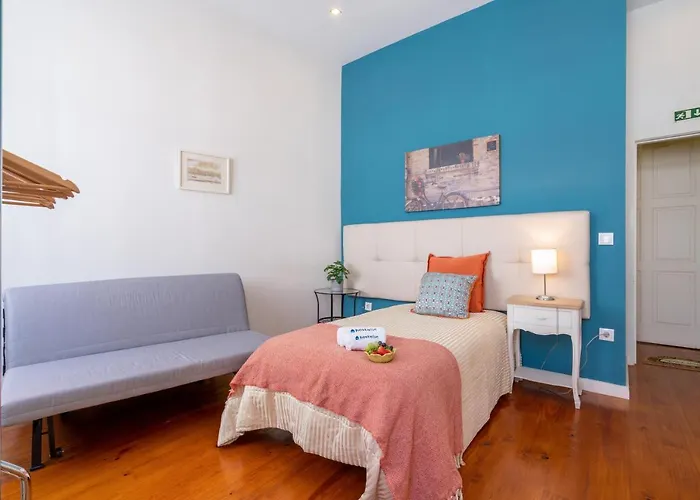 Host Wise - Sweet Bright Flats - Center * Porto