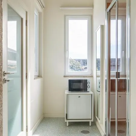 Host Wise - Sweet Bright Flats - Center شقة بورتو