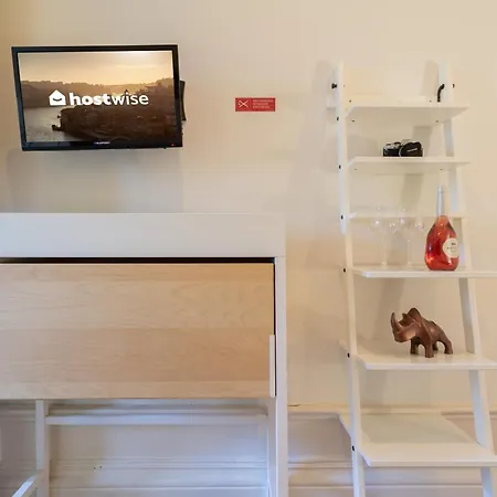 Host Wise - Sweet Bright Flats - Center شقة *