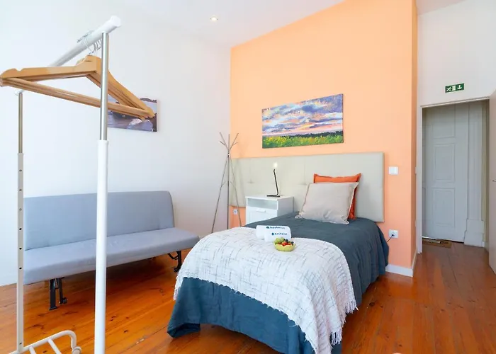 Host Wise - Sweet Bright Flats - Center Oporto